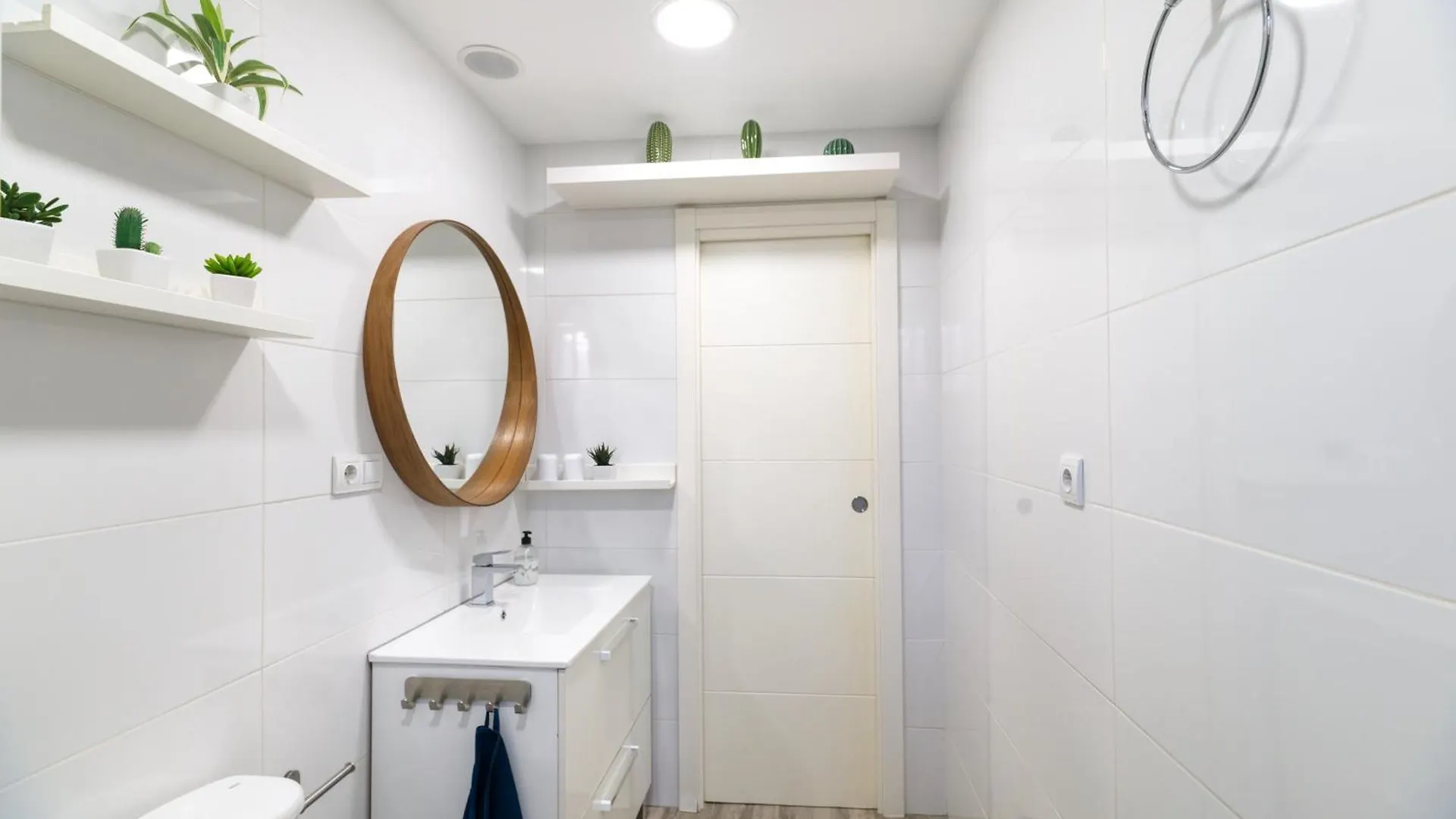 Apartamento A Pie De Calle Malaga Huelin 0*,  Spanien