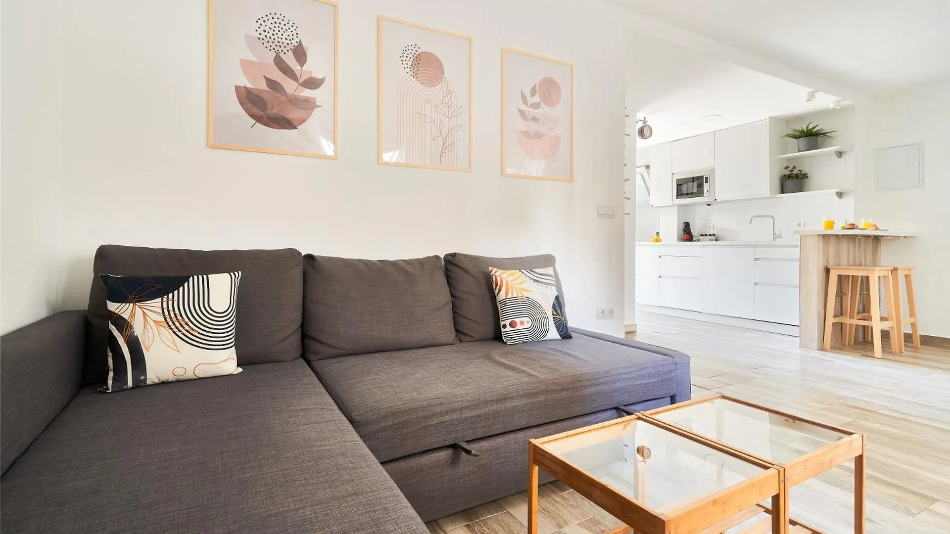 Apartamento A Pie De Calle Malaga Huelin 0*,